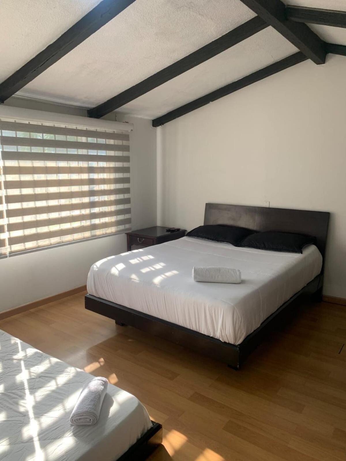 Casa Colonial La Esperanza, Cerca Al Aeropuerto El Dorado- Familiar *