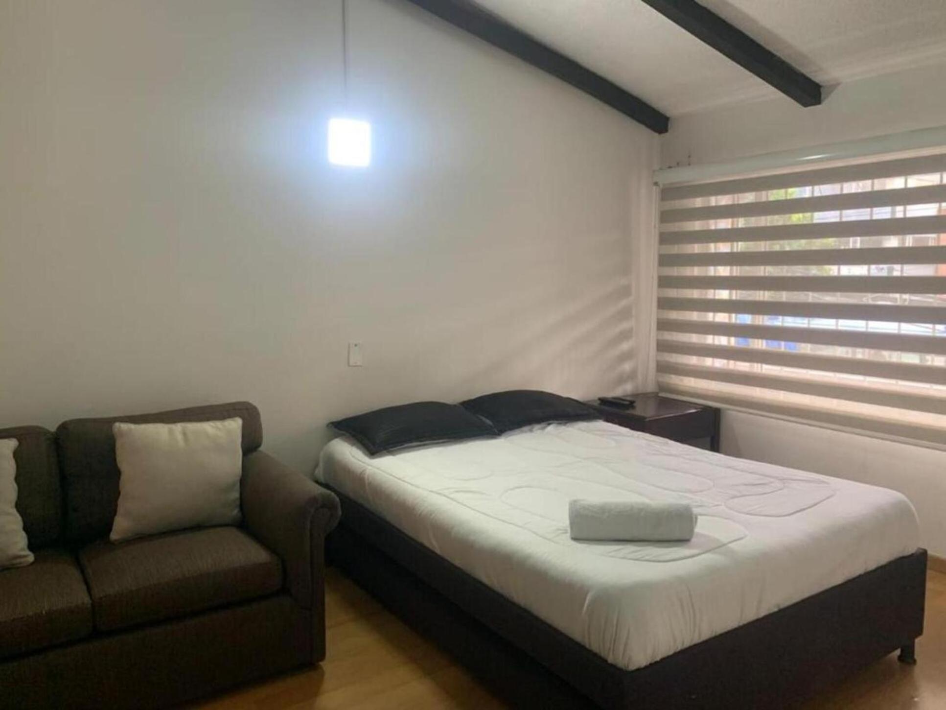 Hébergement de vacances Casa Colonial La Esperanza, Cerca Al Aeropuerto El Dorado- Familiar Bogotá